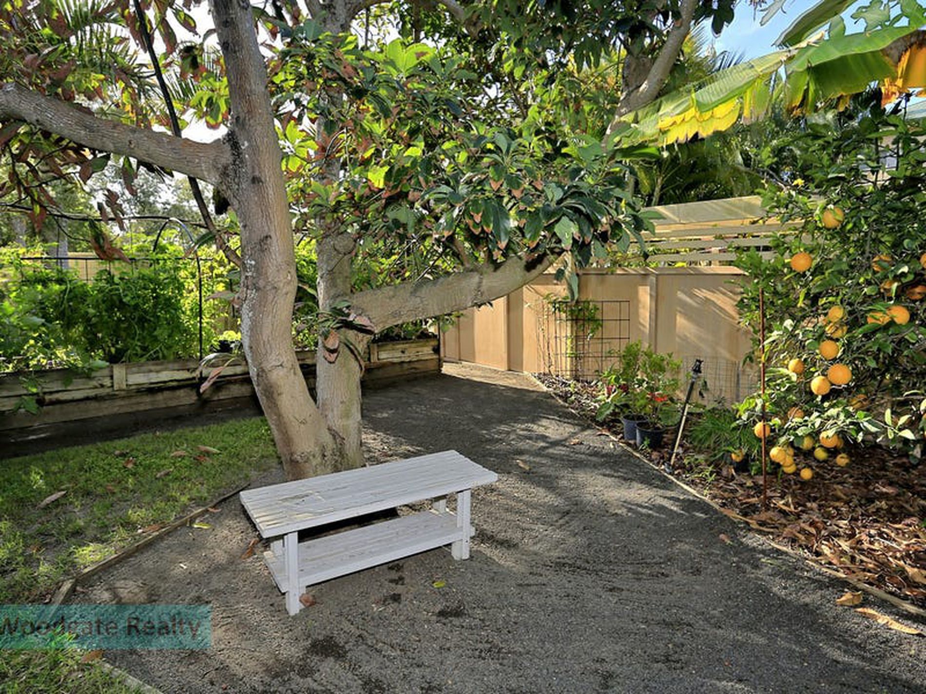 55 Mackerel St, Woodgate