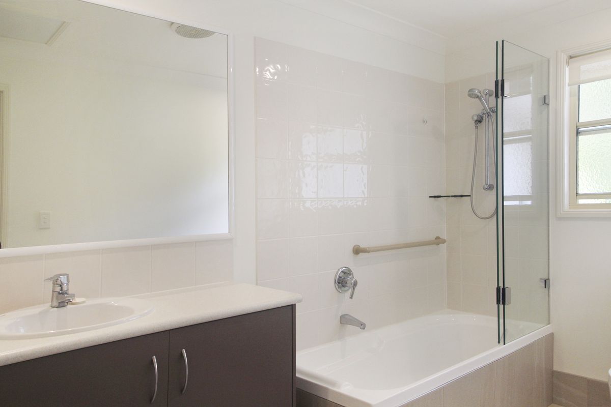 19 / 4 Riverstone Court, Tewantin