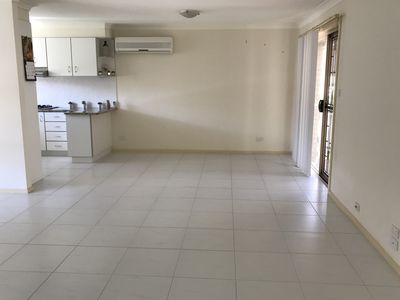 1 / 3 Narran Way, Flinders