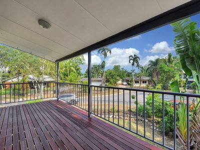 8 Crinum Court, Moulden