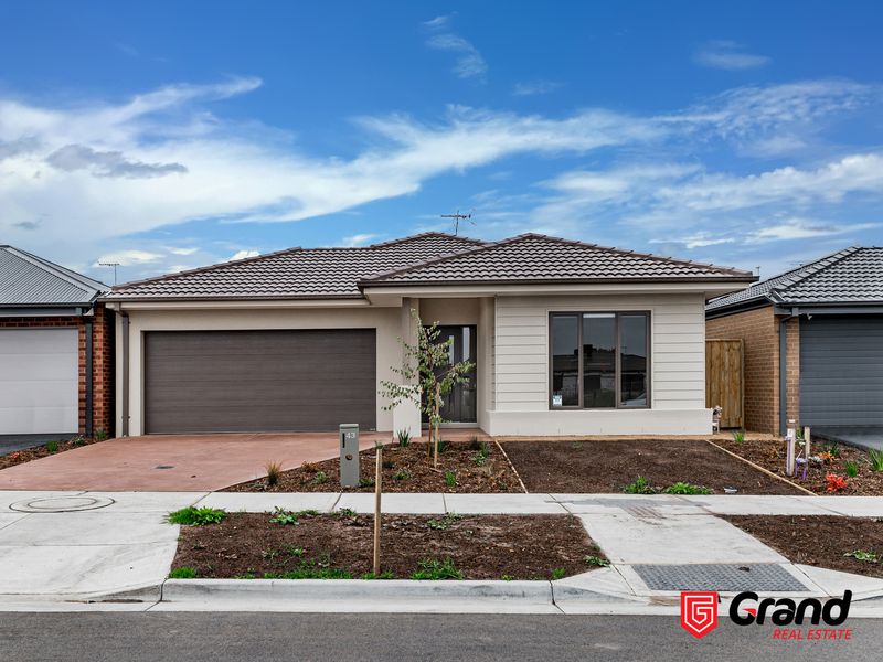 43 Brittle Gum Road, Cranbourne East