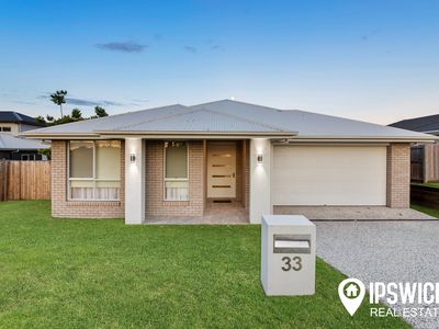 33 Chatswood Court, Deebing Heights