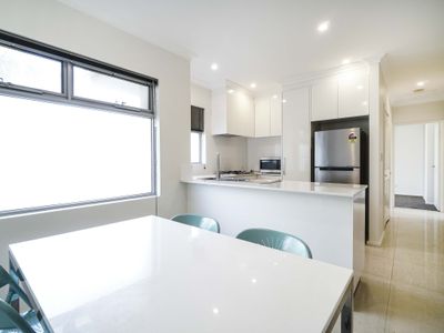 9 / 104 Roberts Road, Rivervale