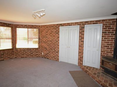 26 Ron Gordon Place, Dubbo