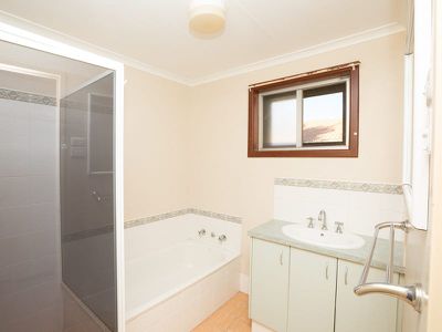 2 Dongara Place, South Hedland