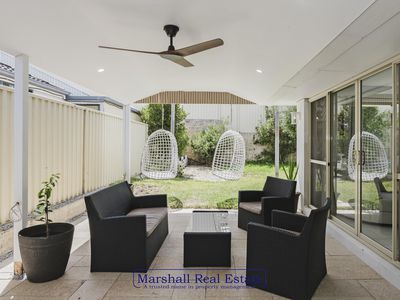 28 Newgain Cres, Carramar