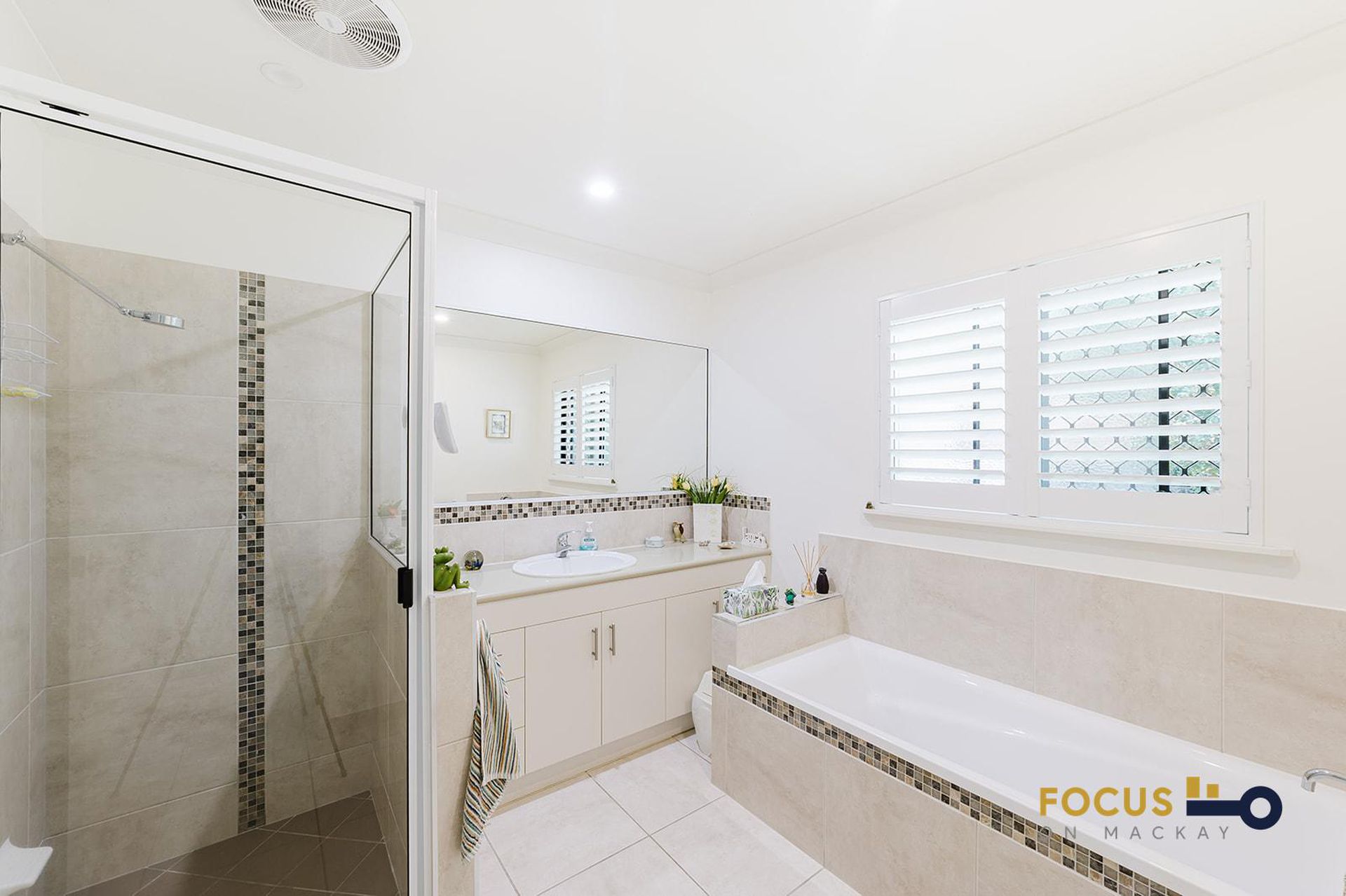 94 Range Road, Sarina