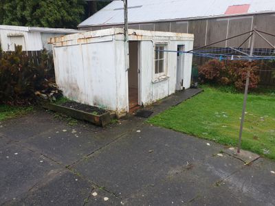 70 Broderick Road, Johnsonville