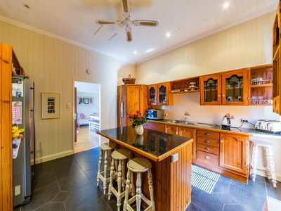 992 River Road, Kingaroy