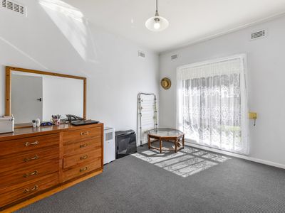 17 Plunkett Terrace, Millicent