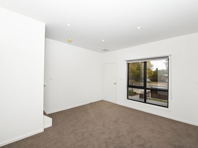 3c Murdoch Street, Lyneham
