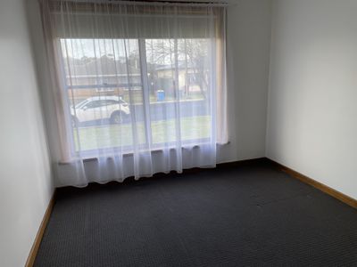 1 / 2 Peters Street, Mount Gambier