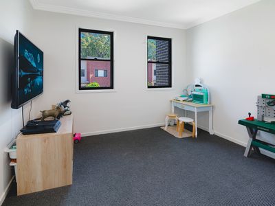 22 / 18 Tian Crescent, Upper Coomera