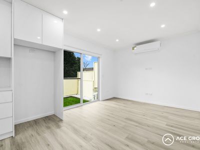 797 The Horsley Drive, Smithfield