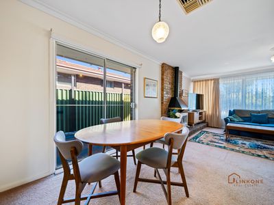 6 Parry Avenue, Bateman