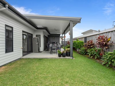 5 Bathers way, Morisset Park