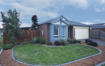 26 Tantallon Blvd, Beaconsfield