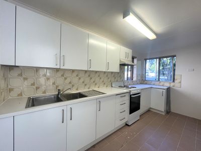 4 / 25 Doomben Avenue, Eastwood