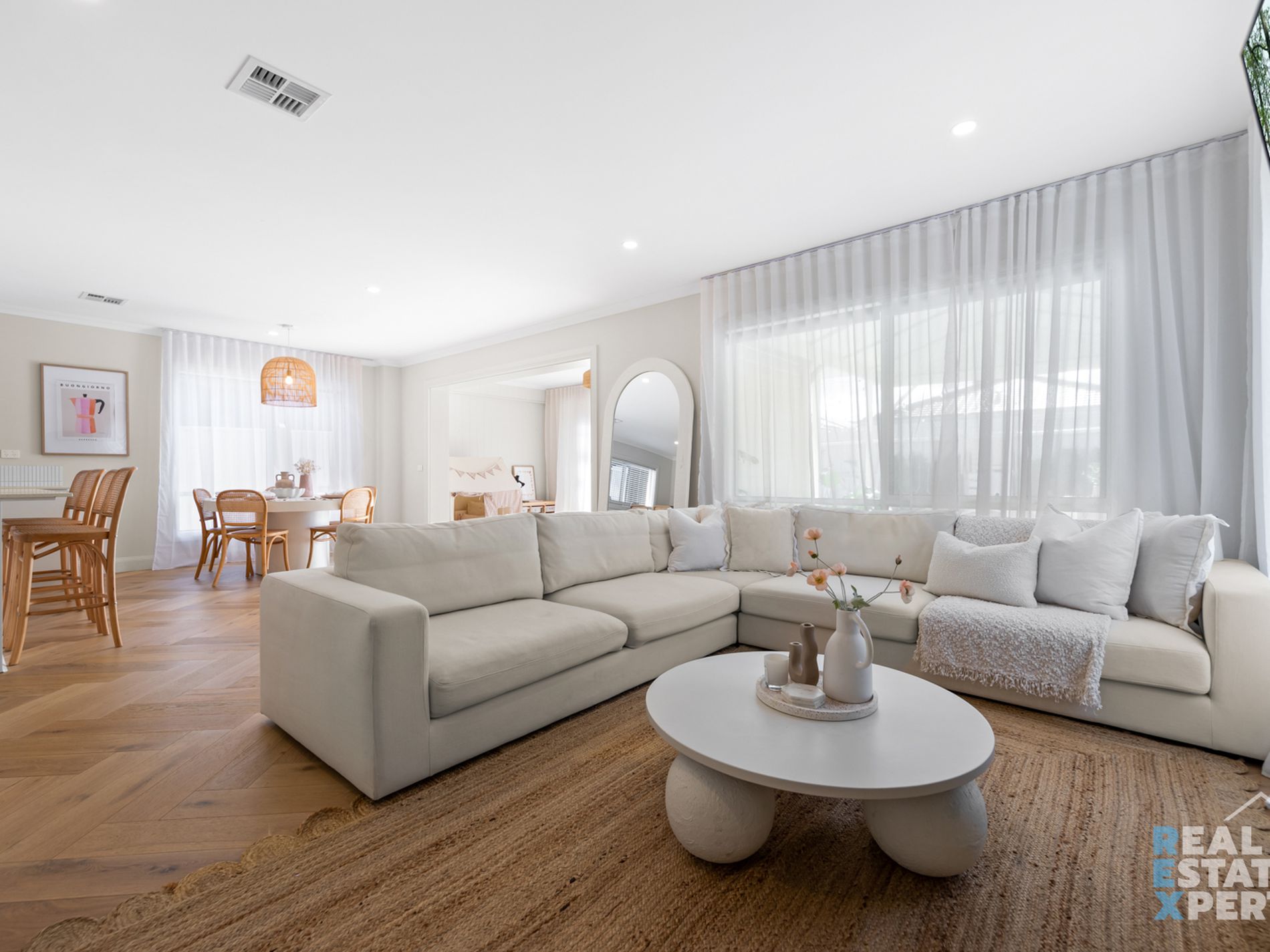 8 Alicante Street, Clyde