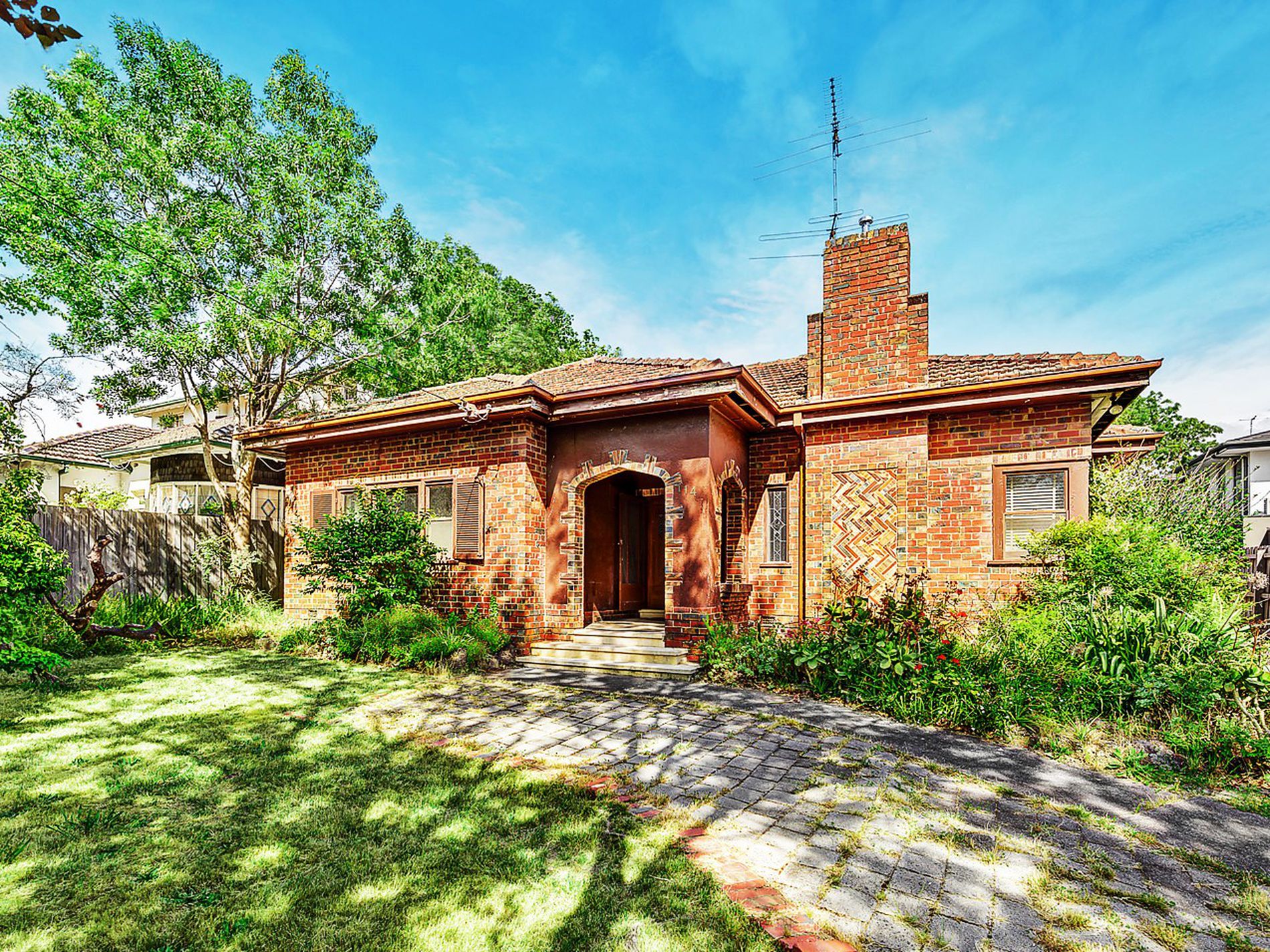114 Summerhill Road, Glen Iris