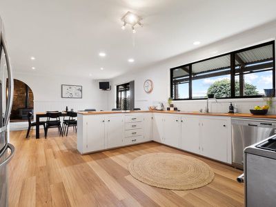 43-45 Station Road, Lilydale