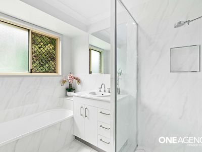 6 Arlington Court, Kawungan