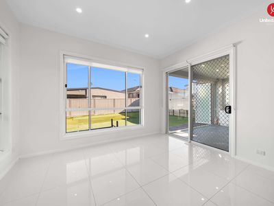 17 Flight Circuit, Middleton Grange