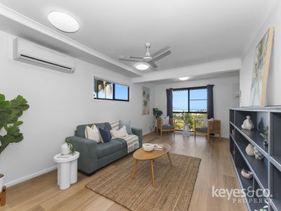 10 Balmoral Drive, Castle Hill