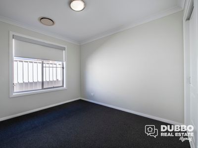 14 Ebor Way, Dubbo