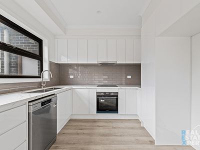 2 / 26 McLennan Street, Eumemmerring