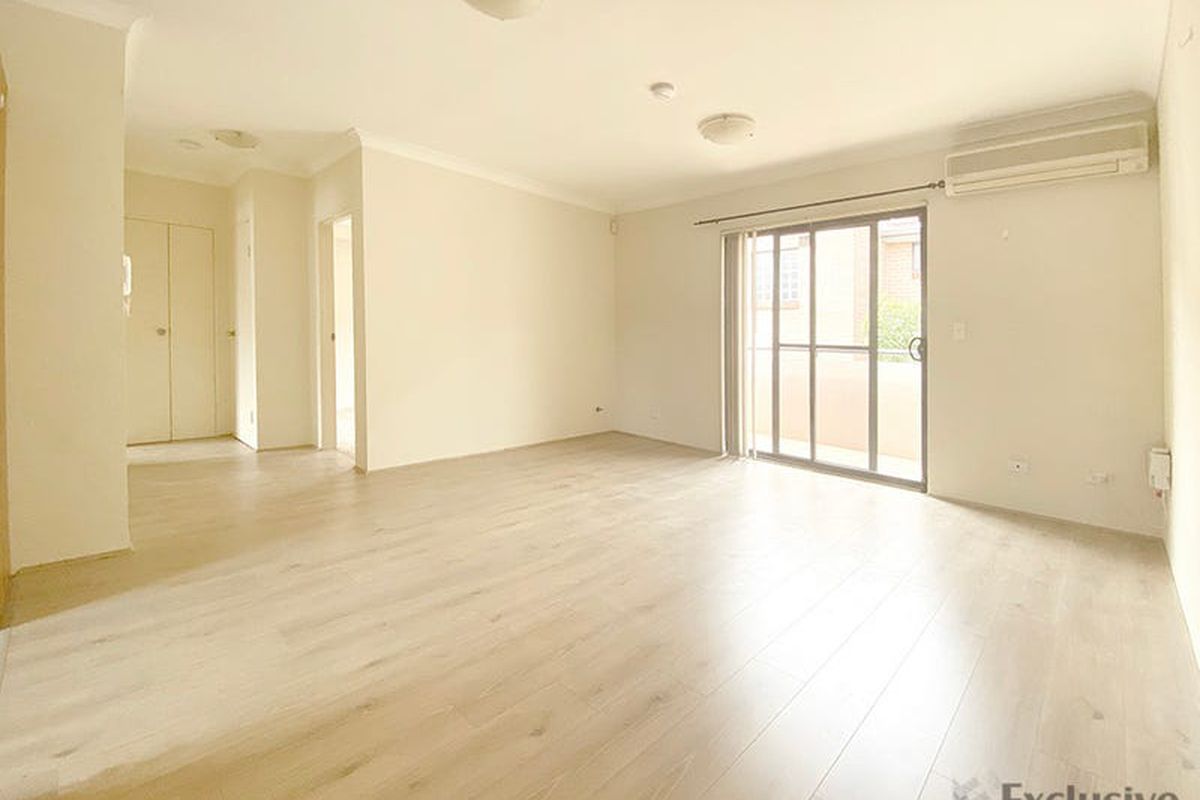 11 / 18 Eastbourne Road, Homebush West