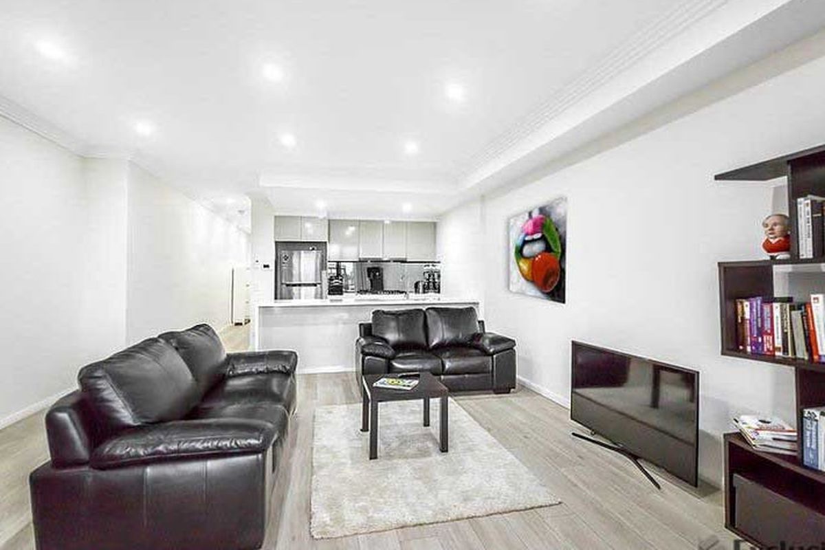 205 / 7-11 Derowie Avenue, Homebush