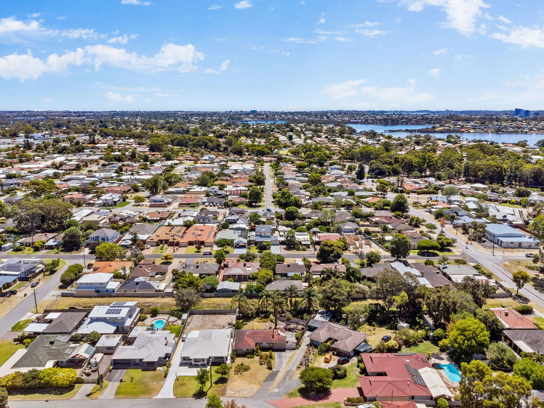 8 Parklands Square, Riverton