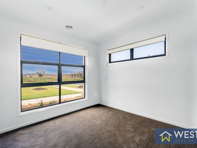 1 Herne Path , Wyndham Vale