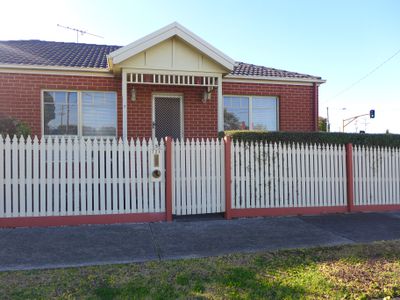 2 / 224 High Street, Belmont