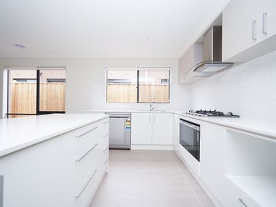 77 Dalmatian Street, Cranbourne East
