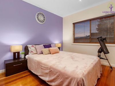 4 Royan Mews, Point Cook