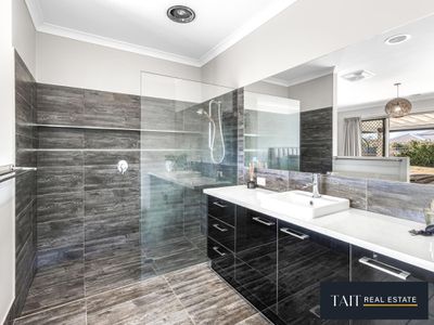 51 Arlington Park Avenue, Wangaratta