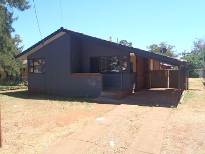 14 Collins Avenue, Dubbo
