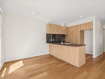 27 Jarlath Drive, Mambourin