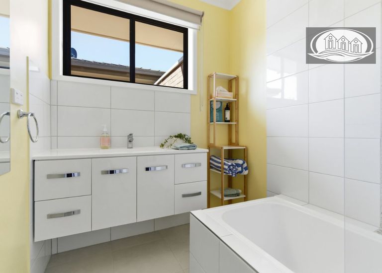 1 / 10 Stewart Street, Portland