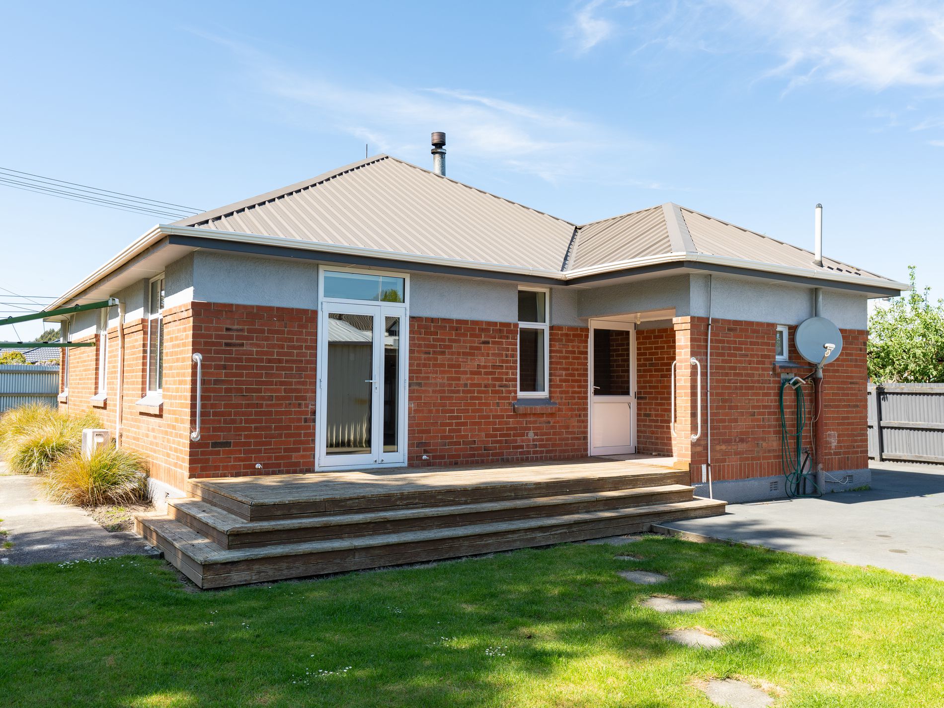 56 Centennial Avenue, Milton