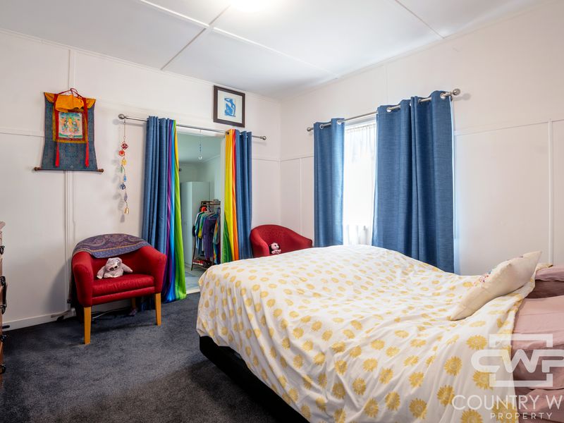 208 Sandon Street, South Guyra