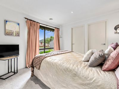 2 / 75 St Mitchell Circuit, Mornington