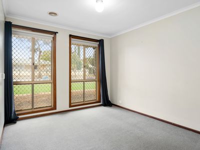 3 Trythall Place, Hannans