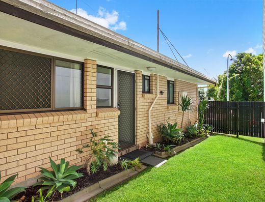 Little Gem in the Heart of Tewantin image 10
