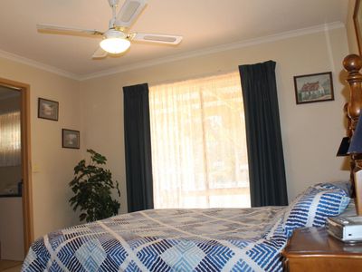 18  Wattle Drive, Heathcote