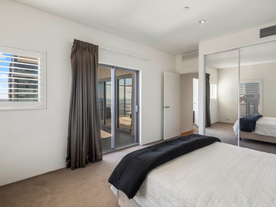 2502 / 237 Adelaide Terrace, Perth