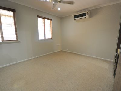 25 Etrema Loop, South Hedland