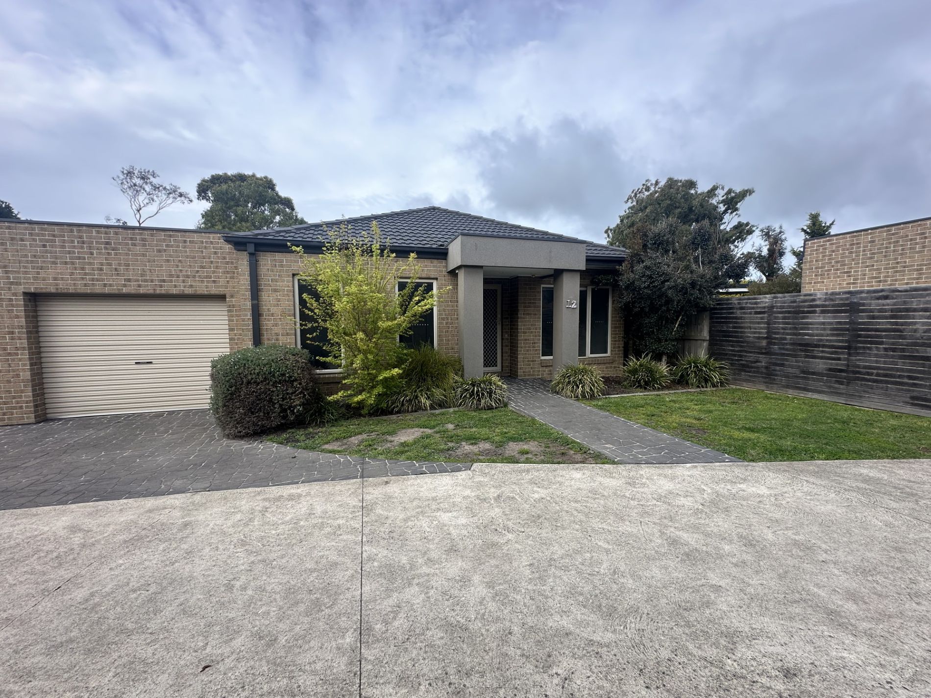 12 / 12 Stanley Street, Wallan